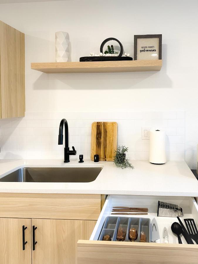 Appartement New Cozy Modern Vancouver